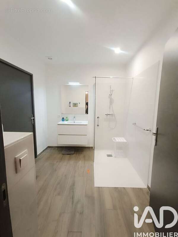 Photo 8 - Maison à EYRAGUES