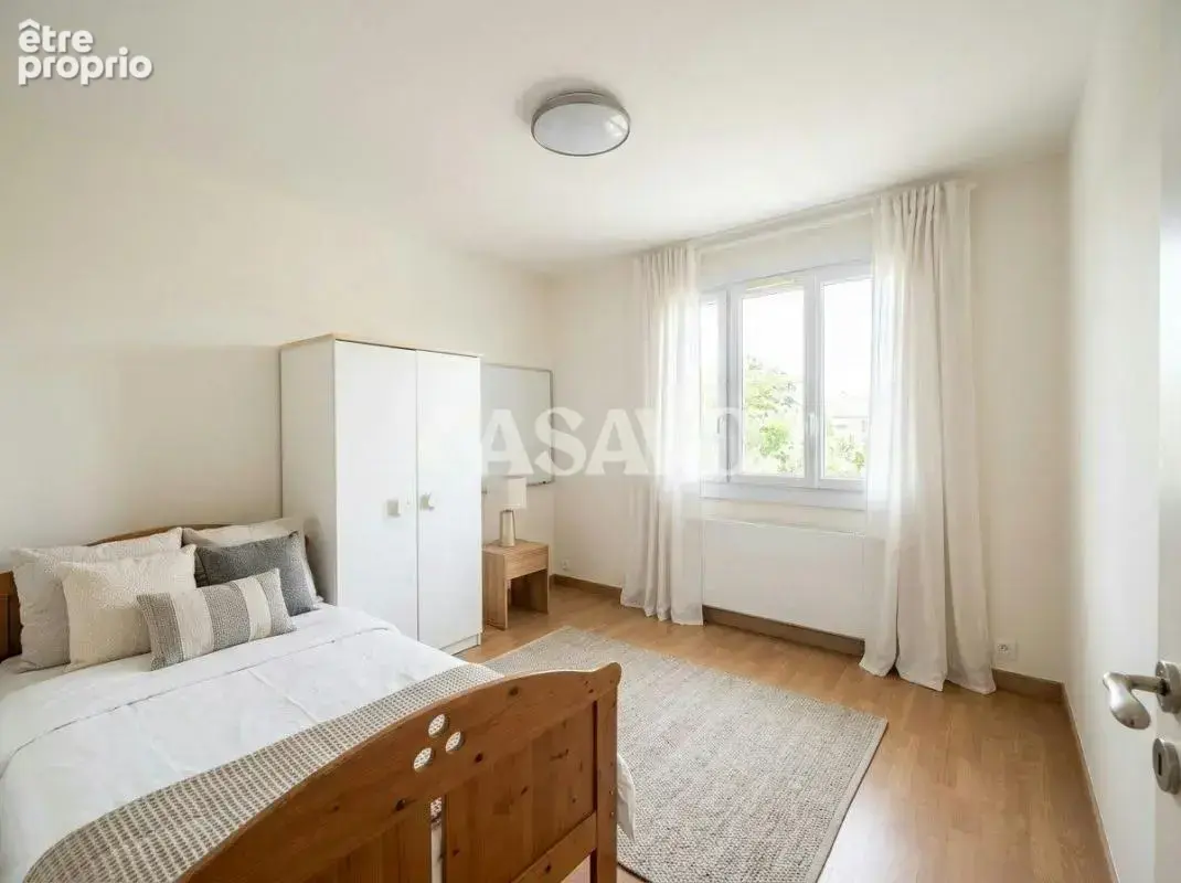 Vente Maison 7 pièces de 163m² - 77500 Chelles - photo 7