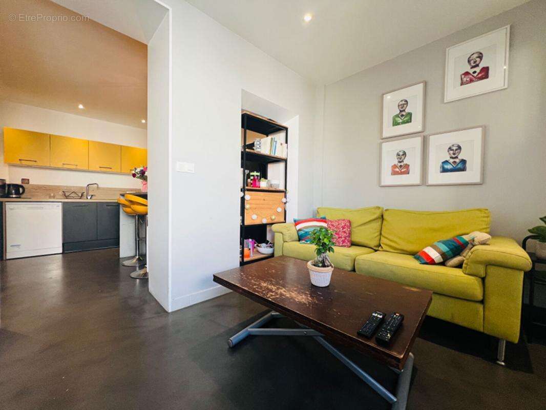 Appartement à SAINT-SEBASTIEN-SUR-LOIRE