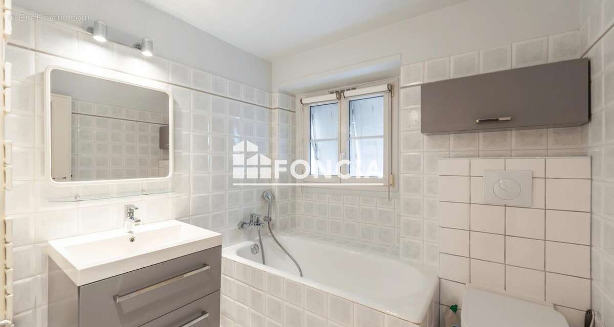 Appartement à CROISSY-SUR-SEINE