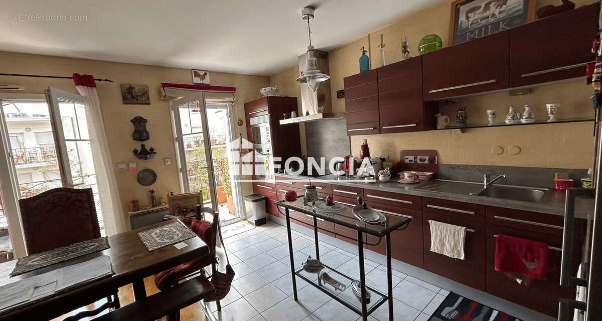 Appartement à BORDEAUX