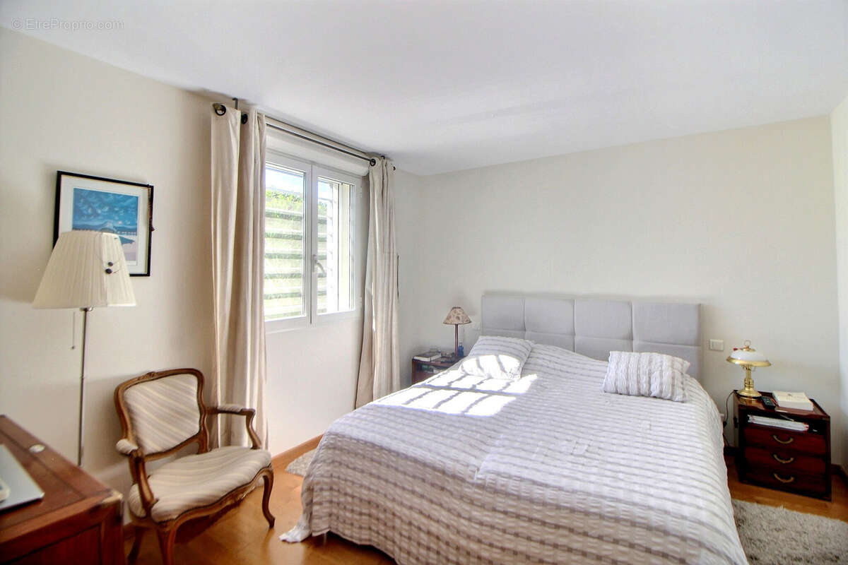 Maison à SAINT-CYPRIEN