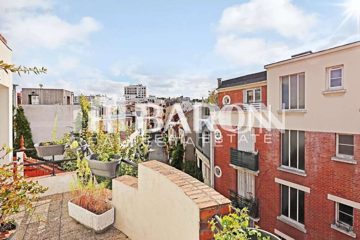 Maison à PARIS-19E