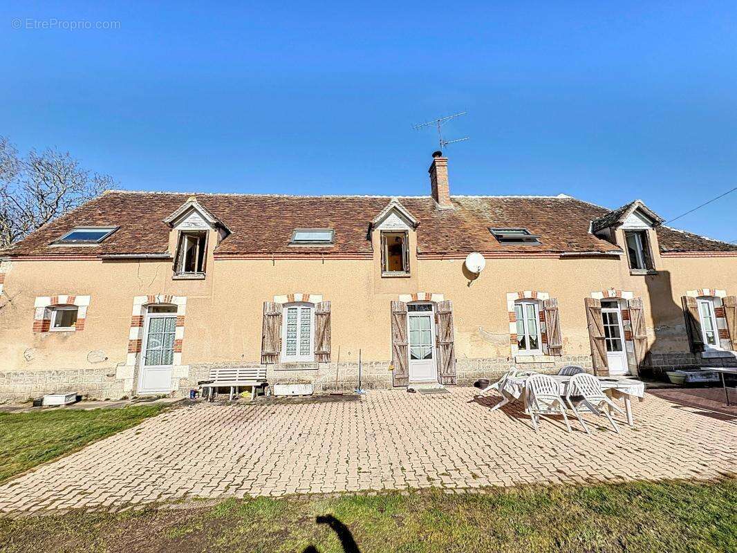 Maison à CHABRIS