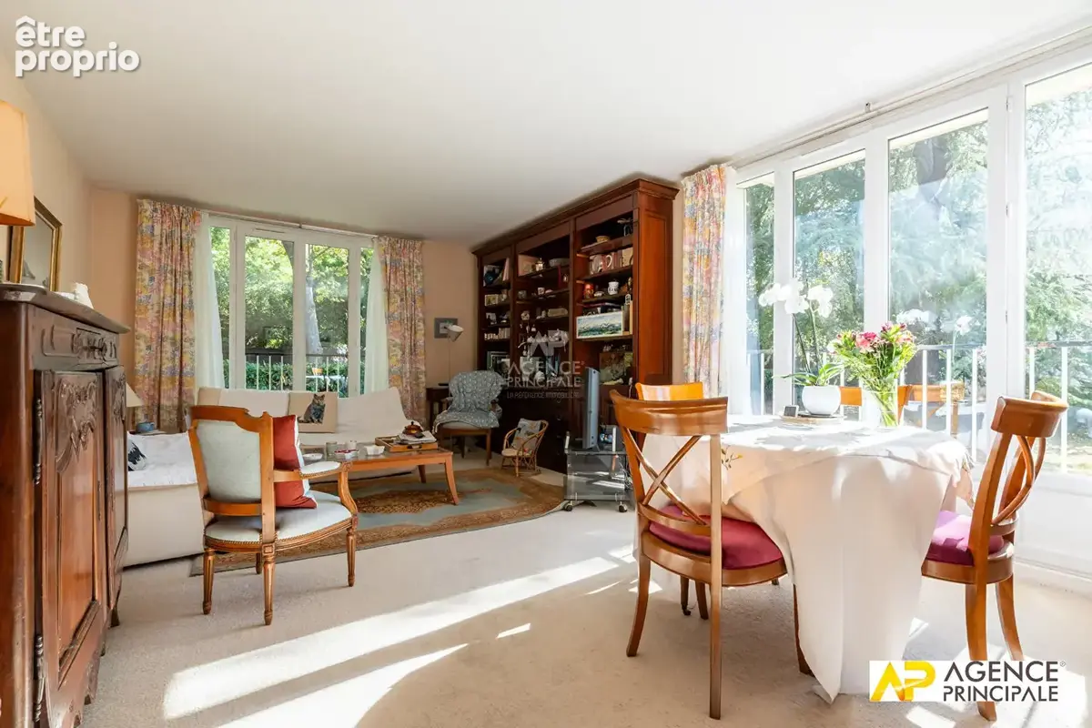 Appartement à MAISONS-LAFFITTE