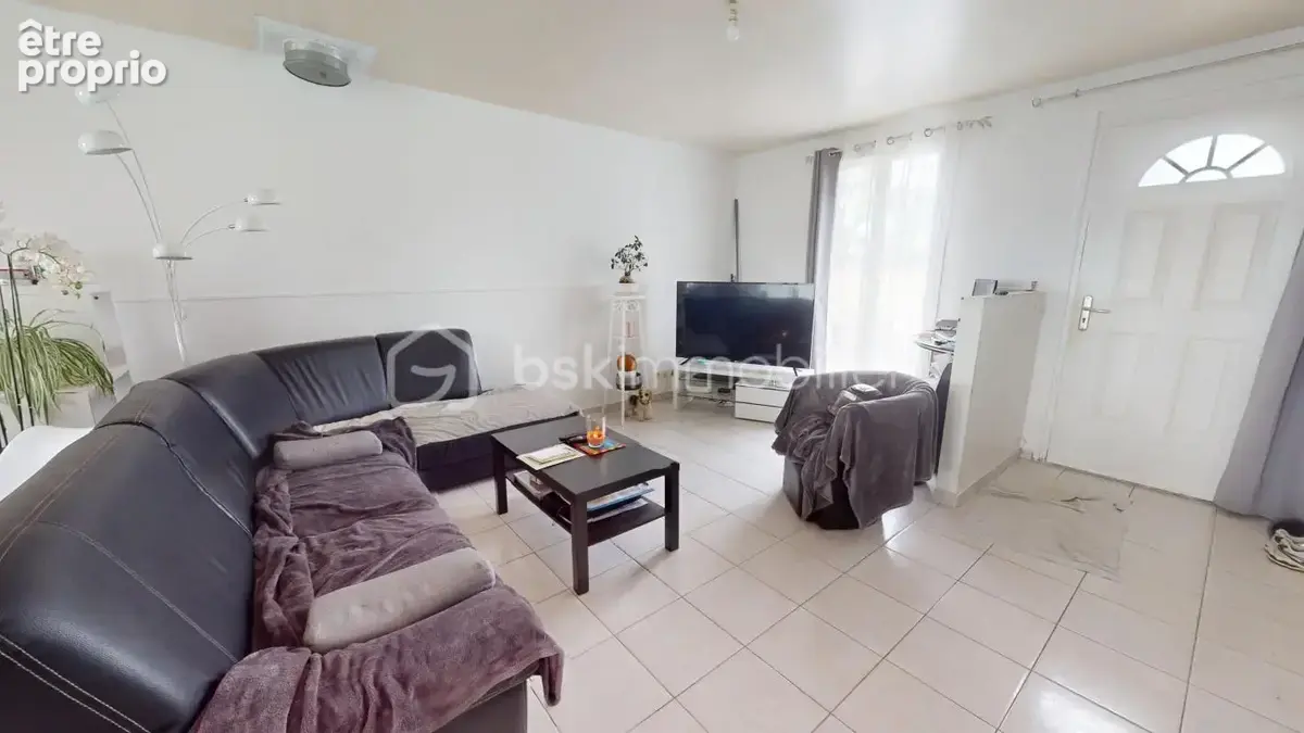 Maison de plain pied - 118m² - Laas - photo 4