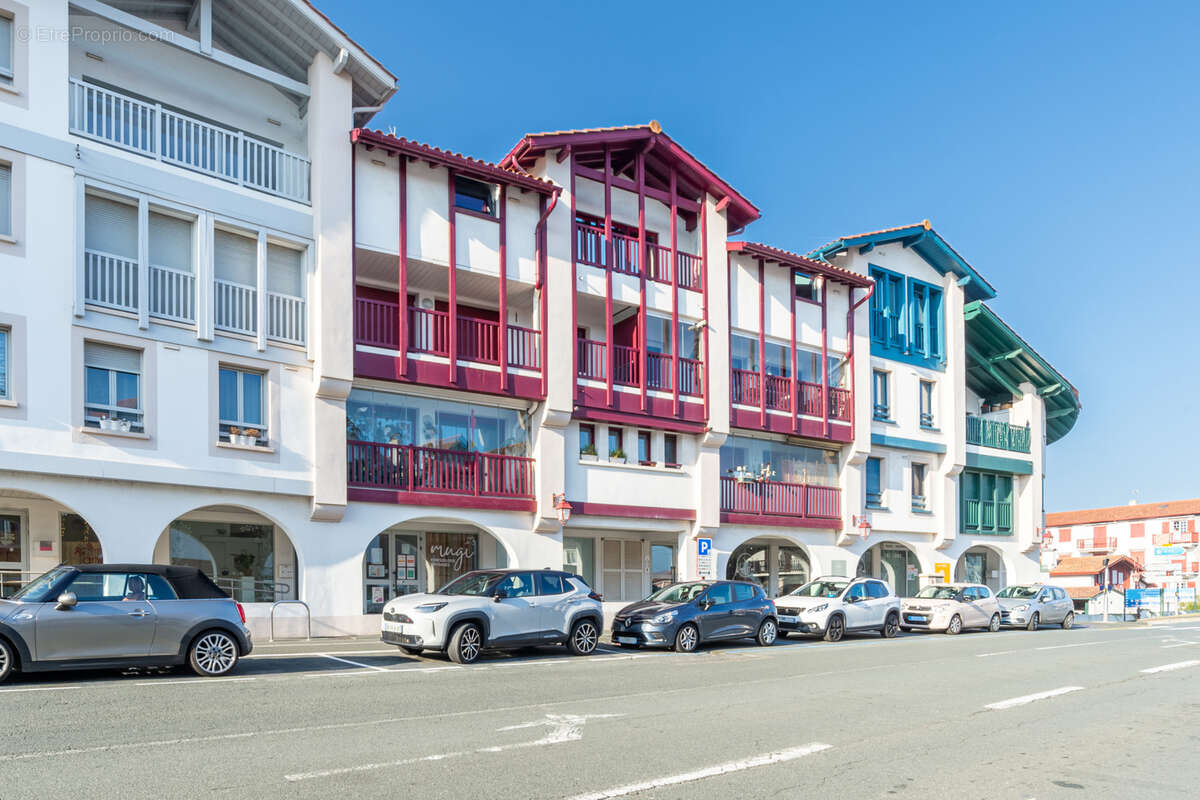 Appartement à CIBOURE