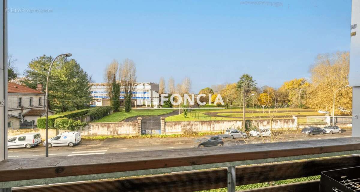 Appartement à BEGLES