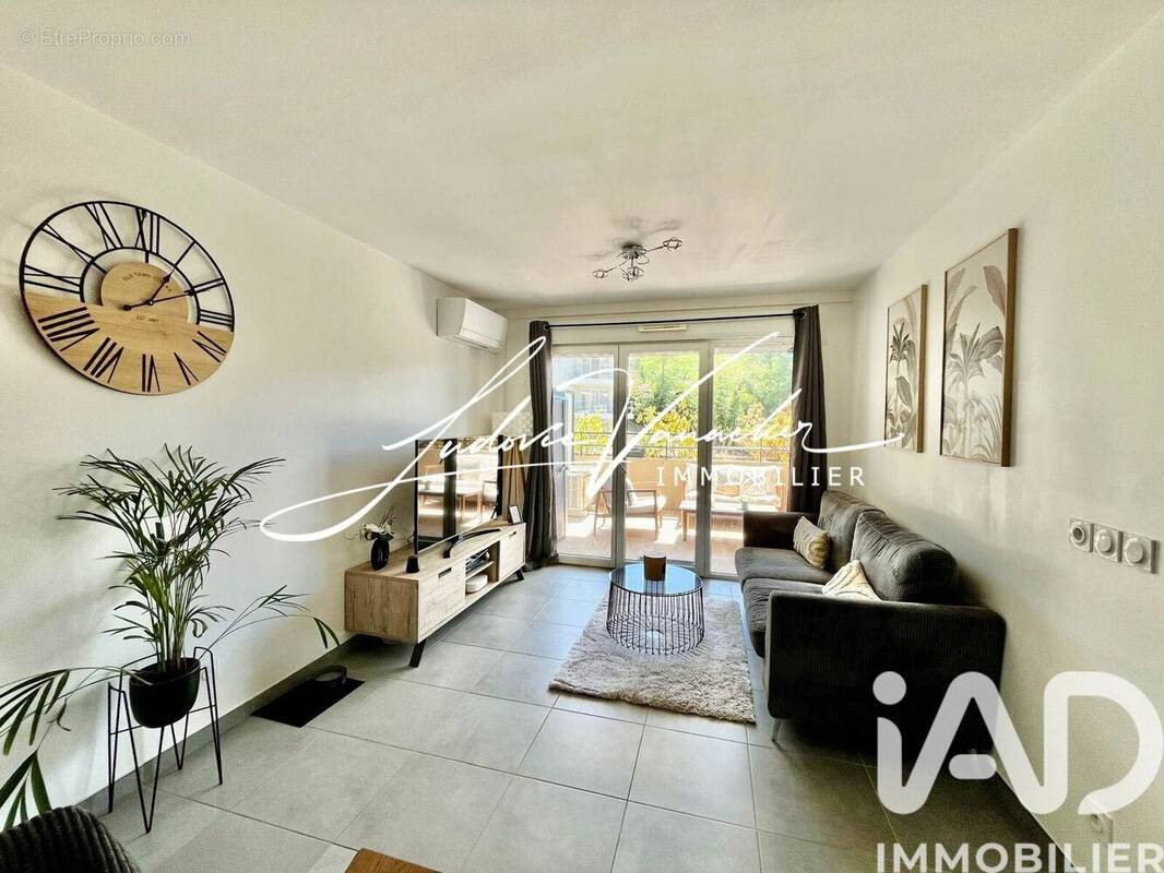 Photo 1 - Appartement à AURIBEAU-SUR-SIAGNE