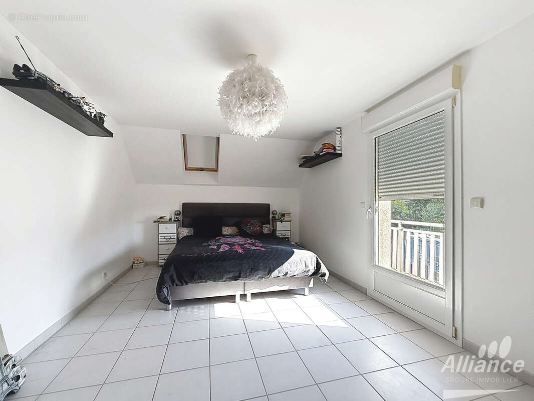 Maison individuelle avec vue panoramique-proche frontiere suisse. - photo 8