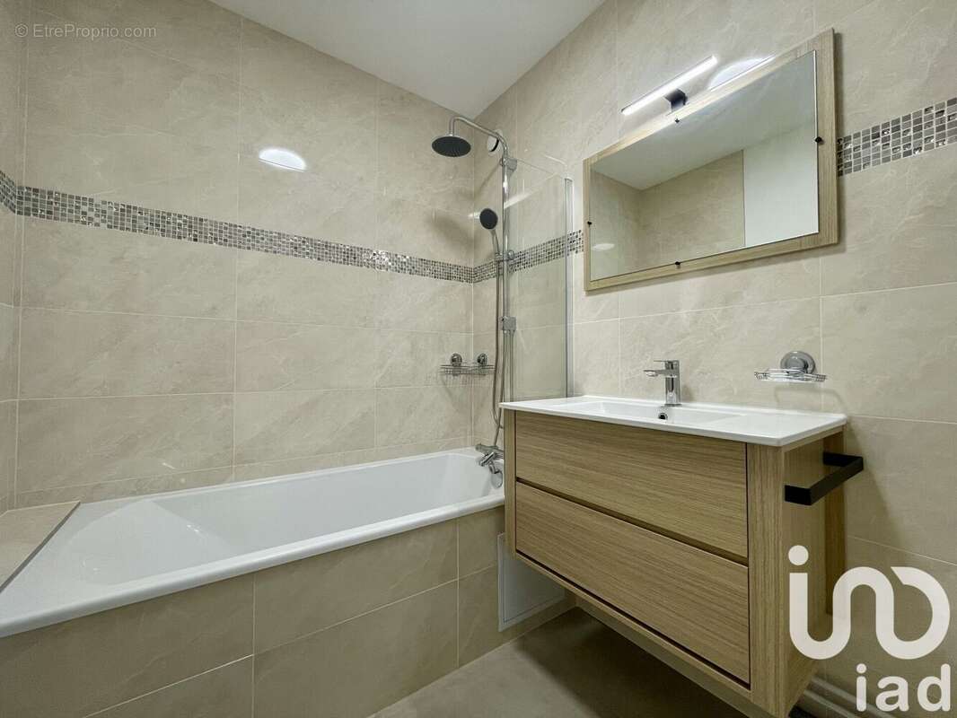 Photo 8 - Appartement à LE PECQ