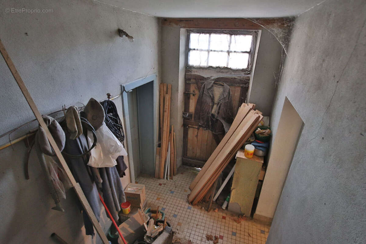 Maison à AVERMES