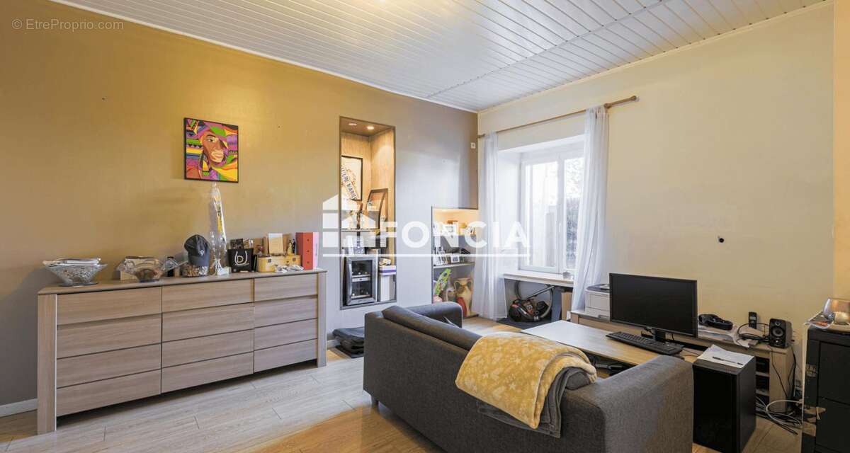 Maison à VARCES-ALLIERES-ET-RISSET