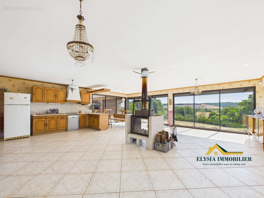 Maison 5 pièces 133 m2 BUREY-EN-VAUX 55140 - photo 5