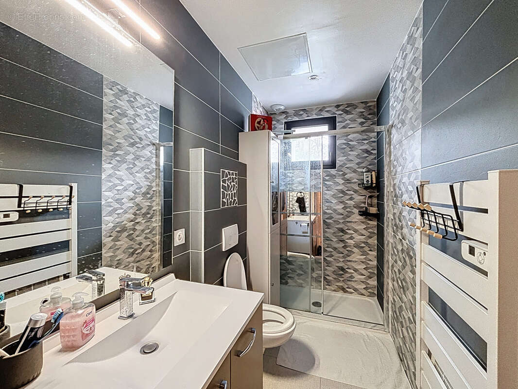 Appartement à AIX-LES-BAINS