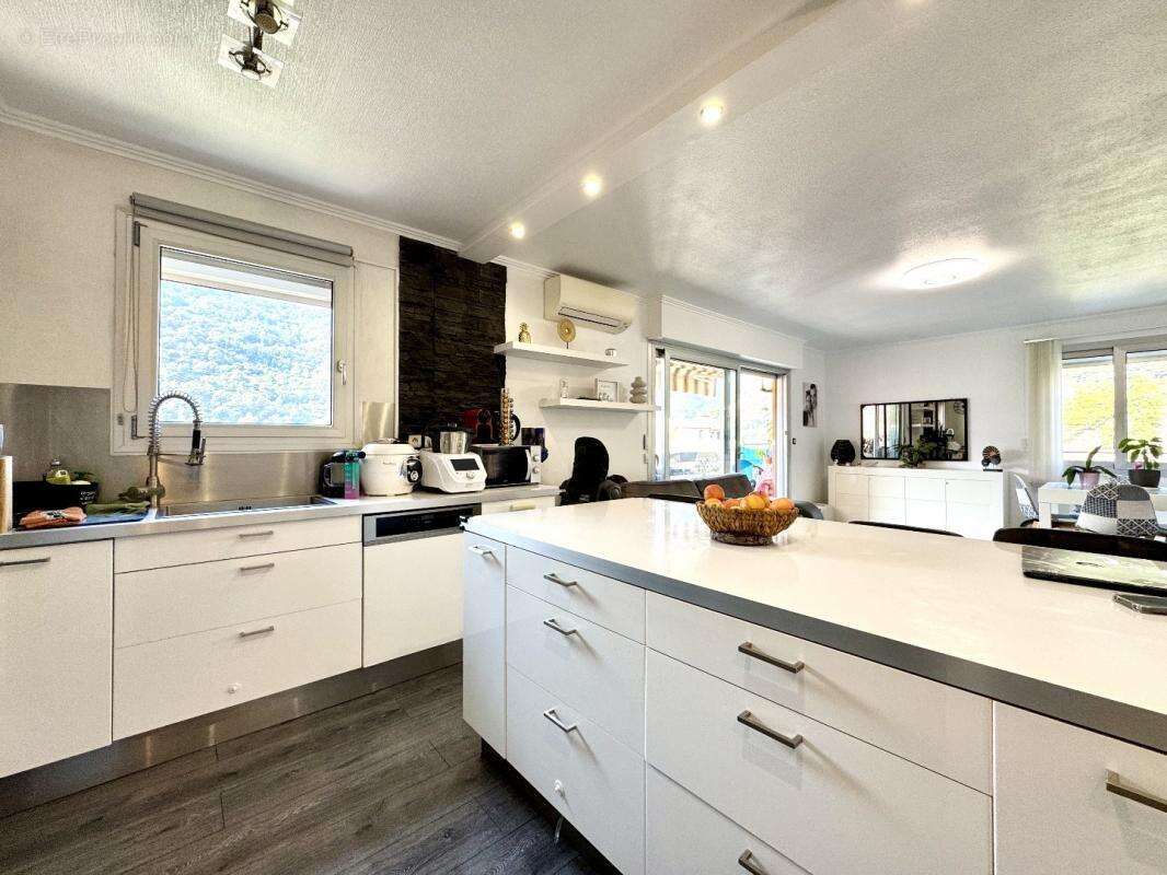 Appartement à MENTON