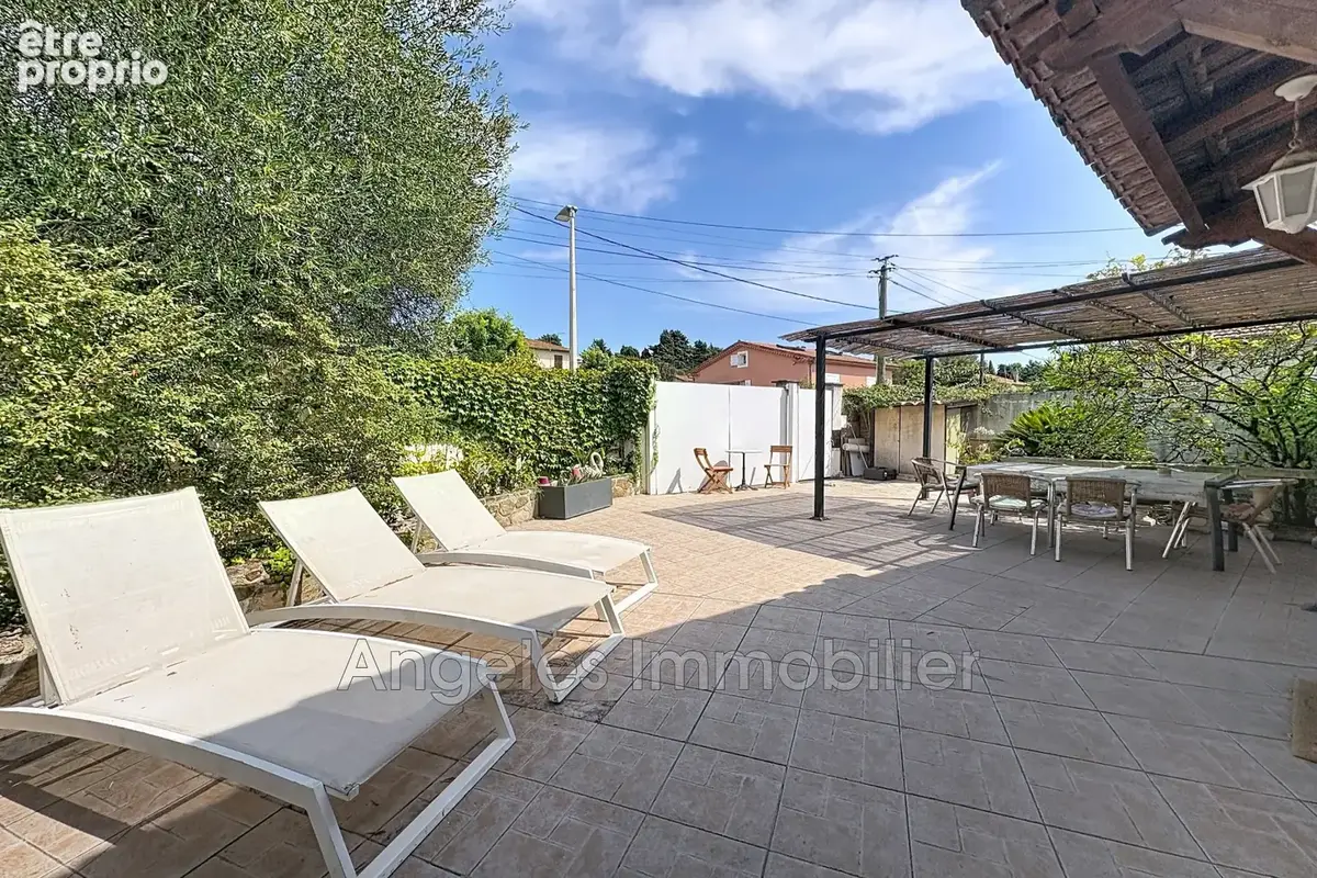 Maison 113 m² à Antibes  - photo 9