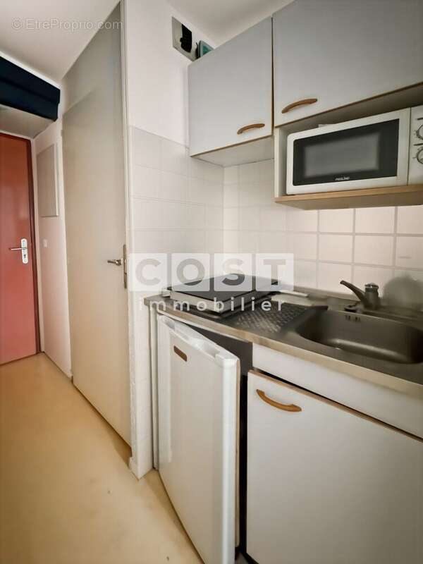Appartement à COURBEVOIE
