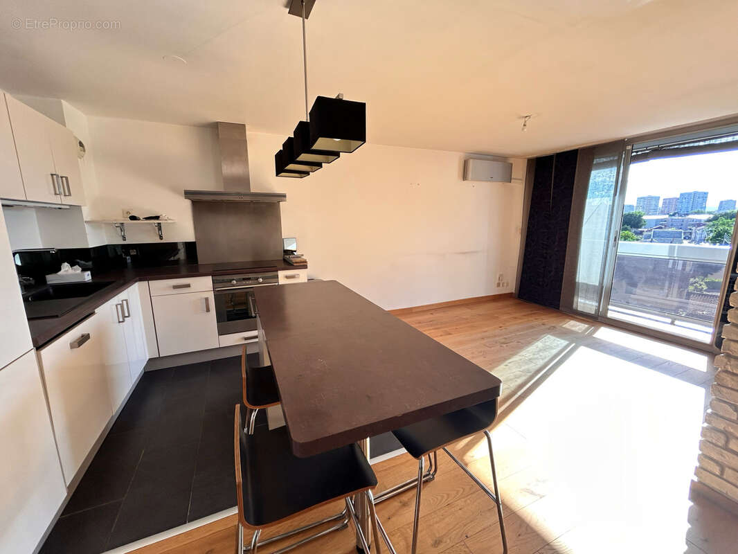 Appartement à VILLEURBANNE