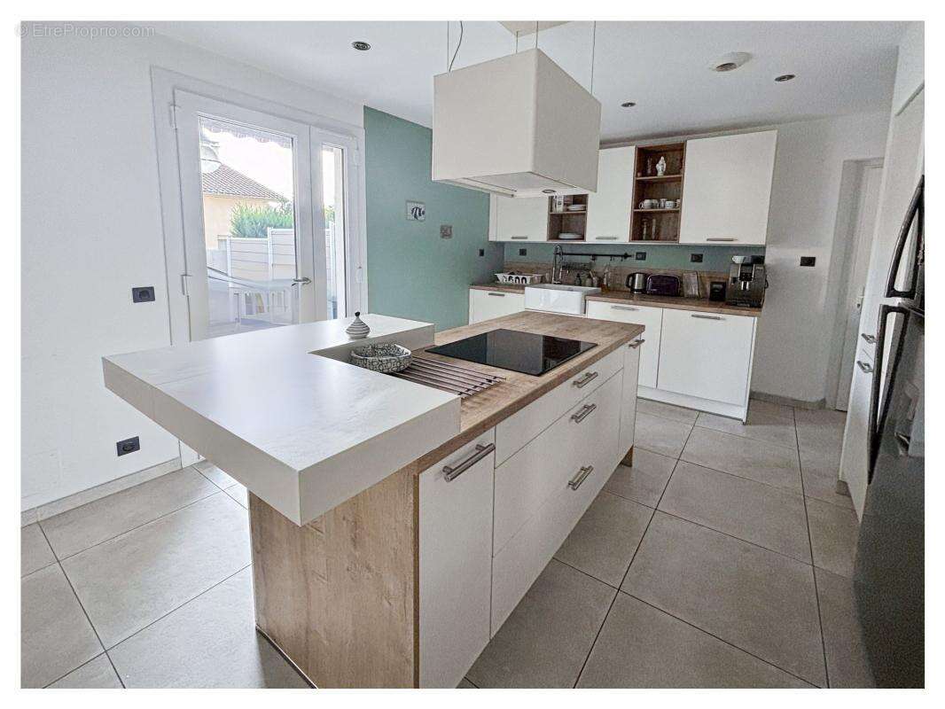 Appartement à BILLERE