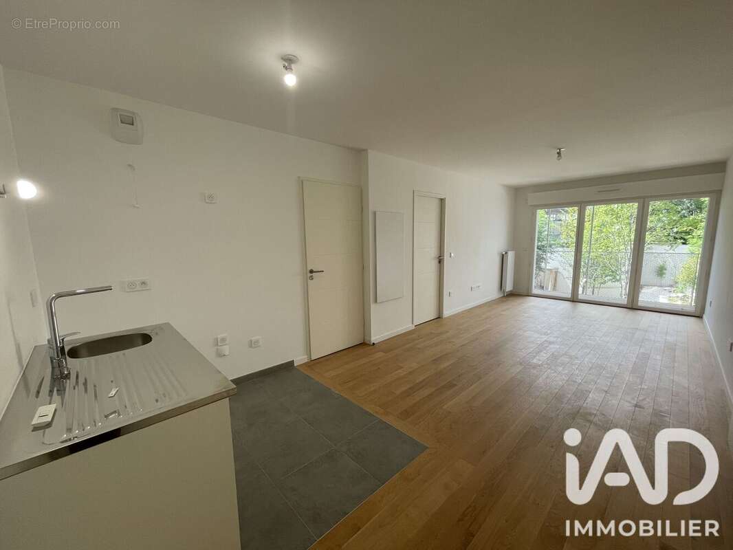 Photo 3 - Appartement à PARIS-20E
