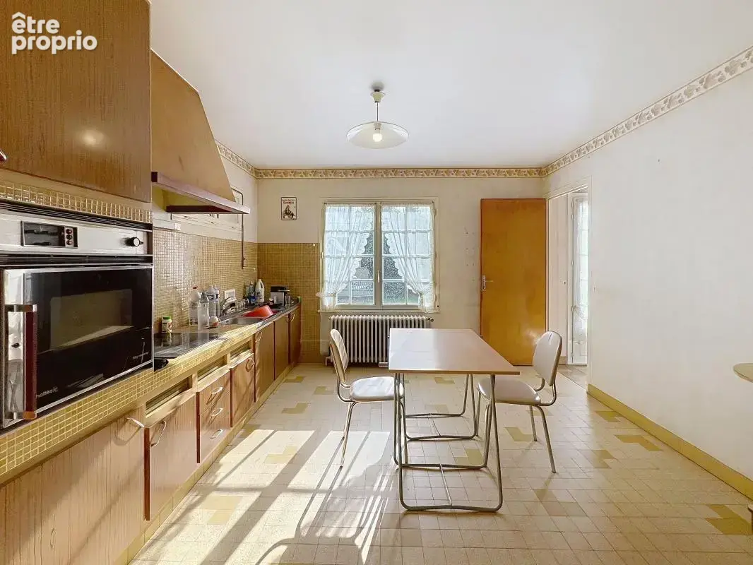  Maison familiale de 142 m² sur sous-sol total et terrain arboré de 2120 m² sans vis-à-vis !  - photo 2