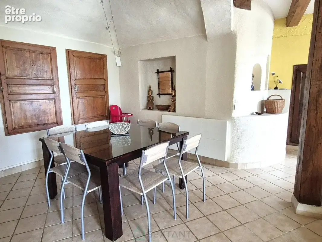 Maison 3 chambres, cave, garage - belle vue sur la vallée de la Loire - photo 3