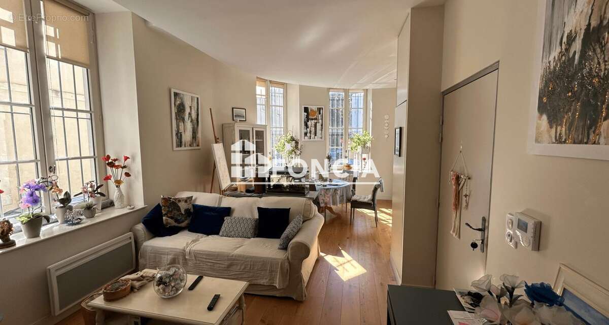 Appartement à NIMES