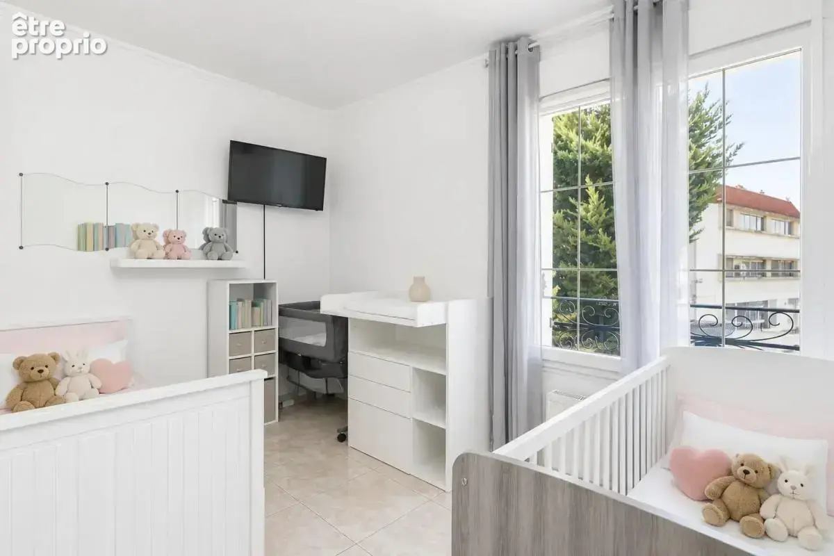 Maison de 10 pièces de 228 m² à Sarcelles - photo 15