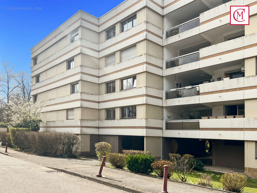 Appartement à MEYLAN