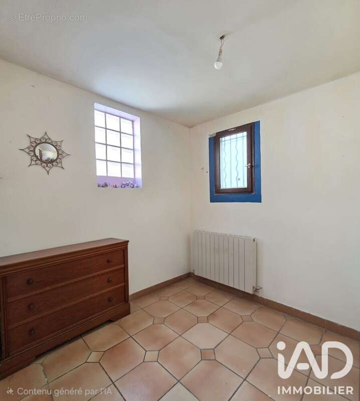 Maison 78 m² à Fosses  - photo 7