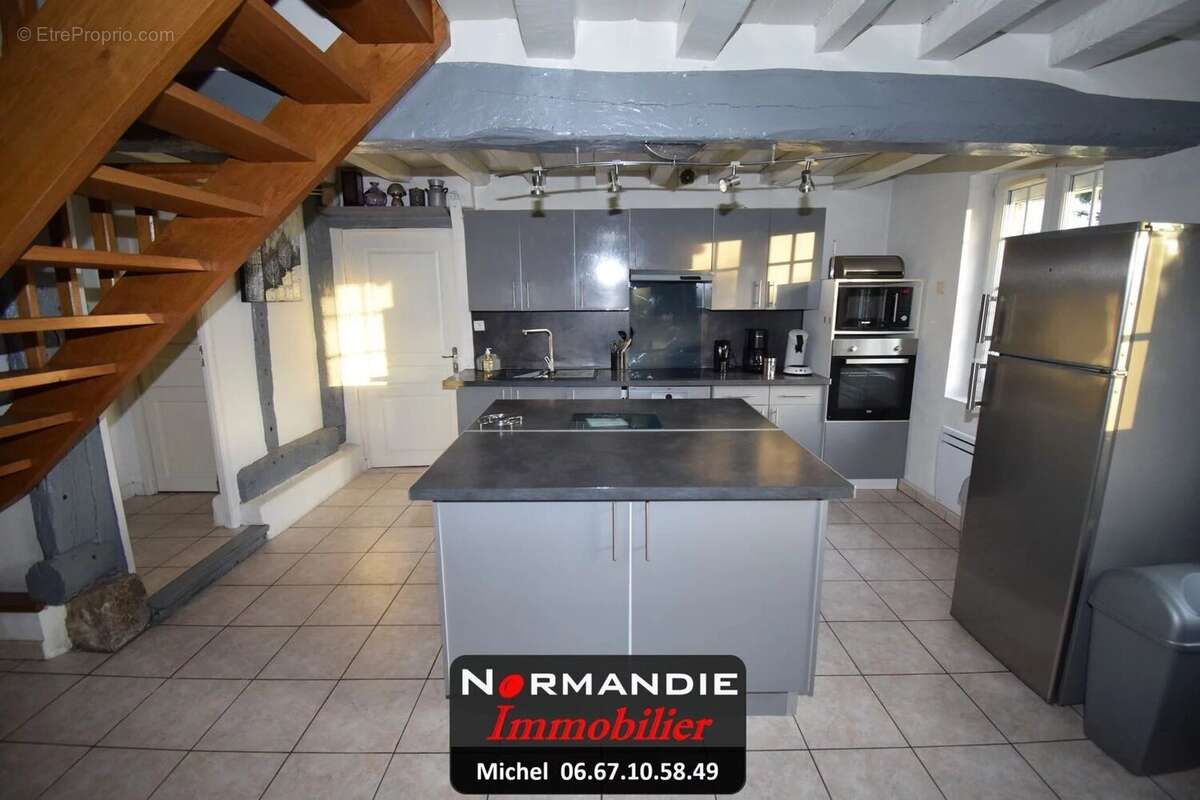 Maison à FRESQUIENNES