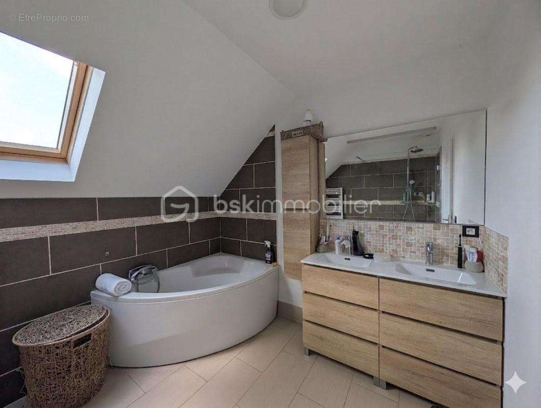 Maison à CERGY