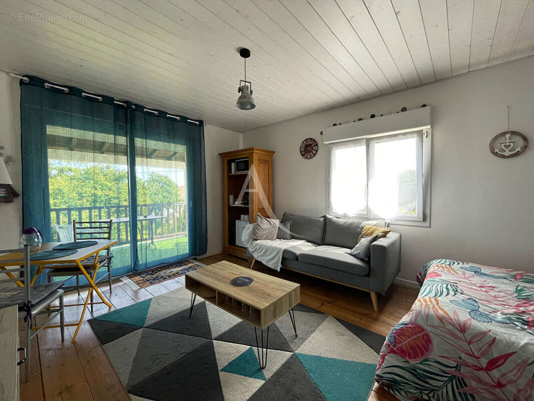 Maison à LONGEVILLE-SUR-MER