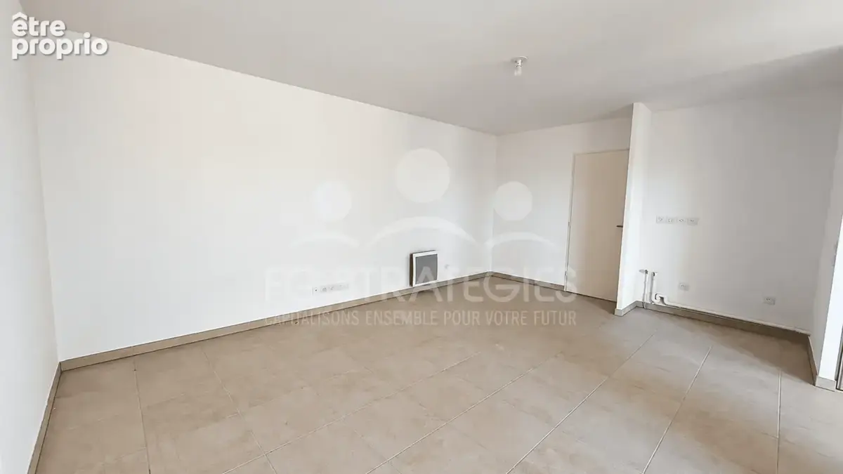 VENDARGUES CENTRE - T3 neuf - terrasse - 2 parkings - photo 5