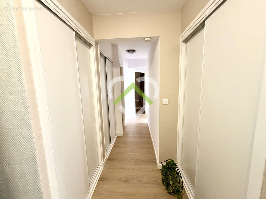 Appartement T3 rénové à vendre VILLENEUVE D'ASCQ - photo 8