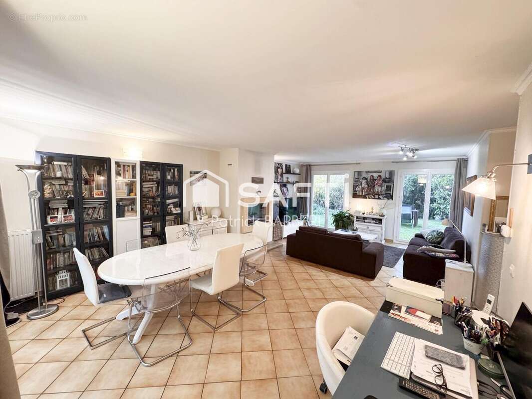 Photo 8 - Maison à MENUCOURT