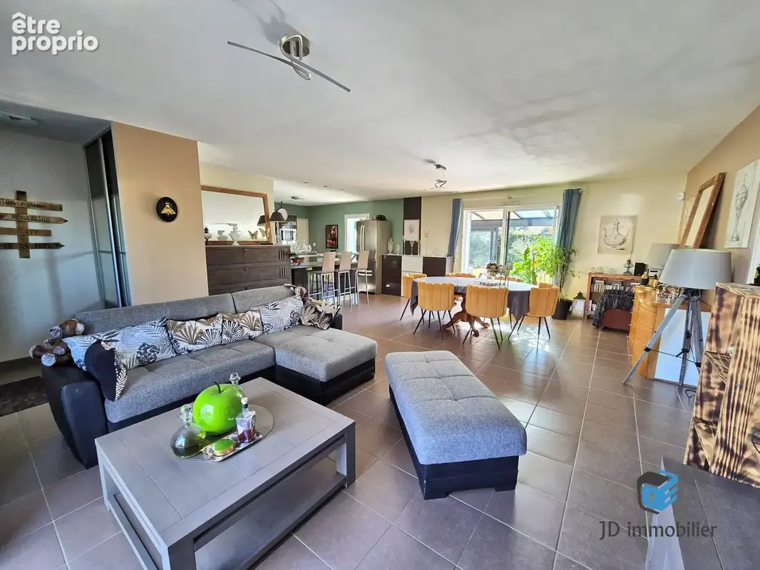 Maison 7 pièces 167 m² à vendre à L'herbergement (85260) - photo 4