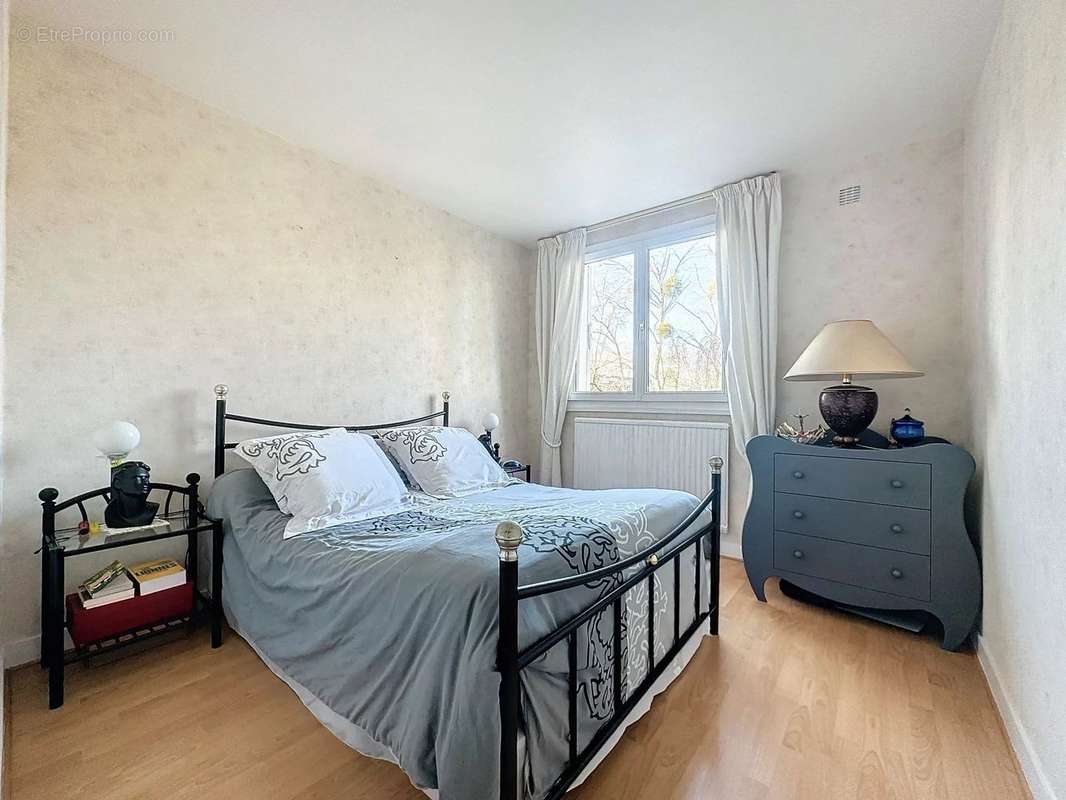 Appartement à LIMEIL-BREVANNES