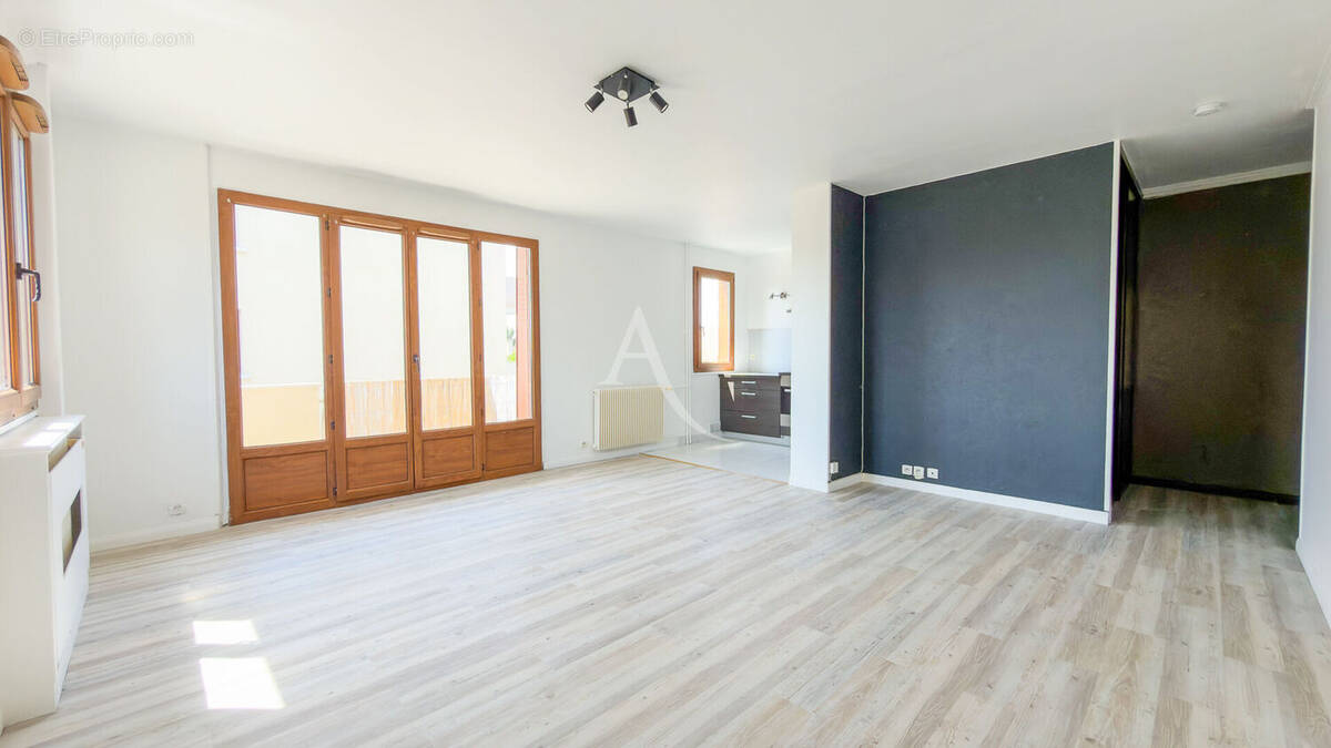 Appartement à MONTGERON