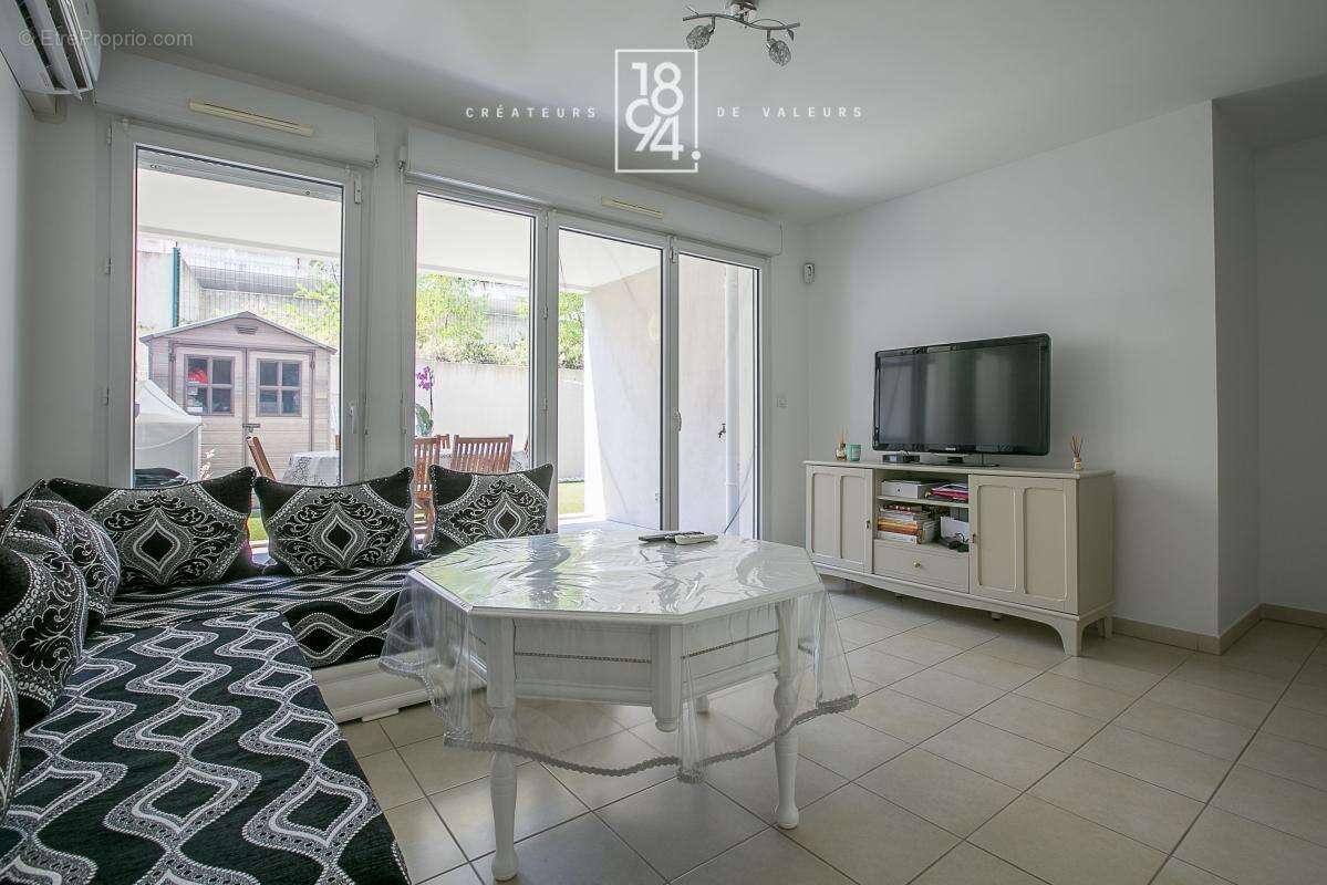 Appartement à MARSEILLE-12E