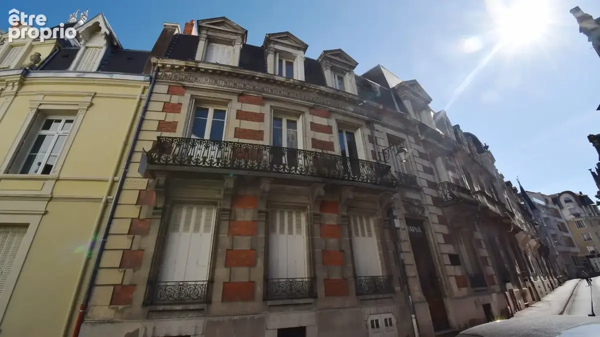 À VENDRE - Immeuble 334 m² à VICHY - photo 2
