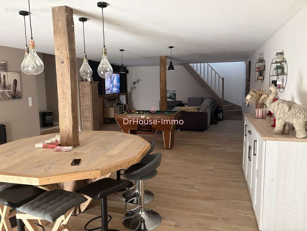 Maison 141 m² à Bonnes  - photo 10