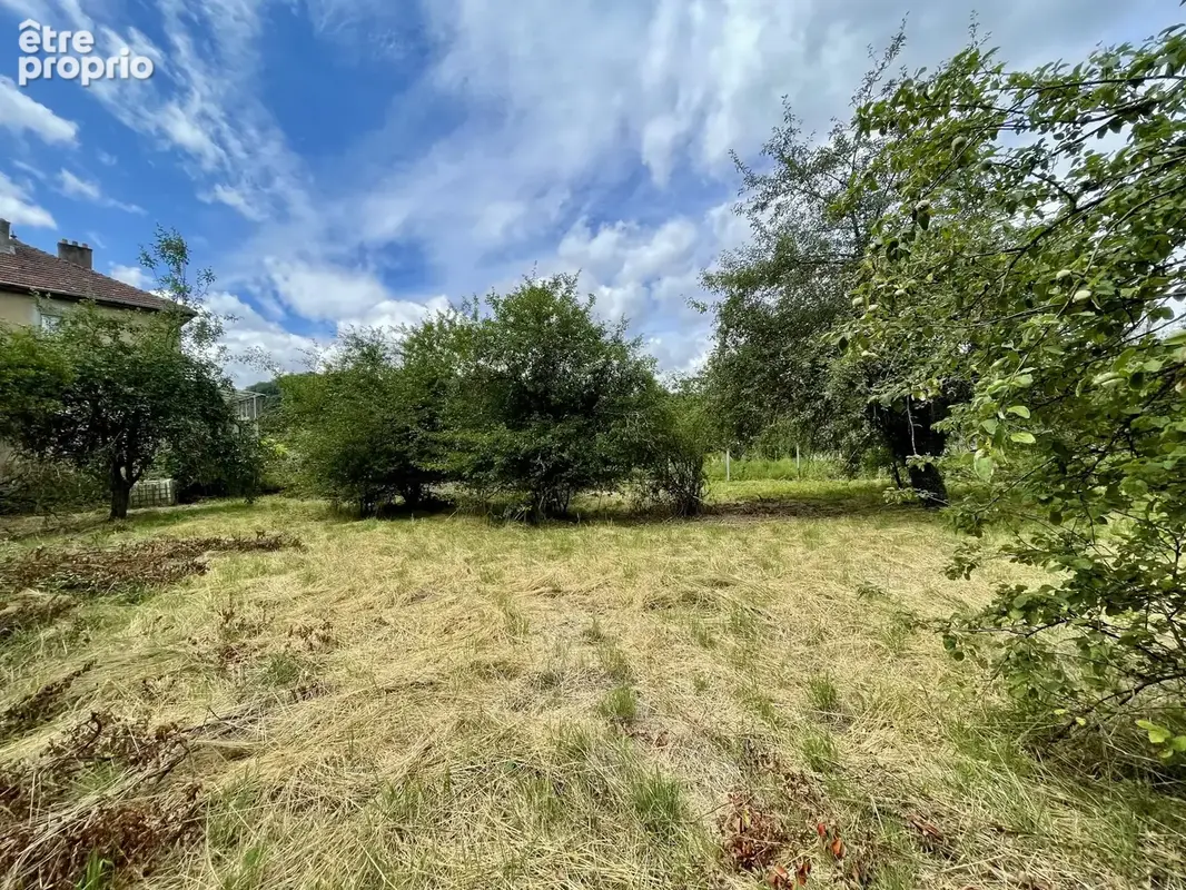 Terrain constructible 9,3 ares, 33m de facade - photo 2