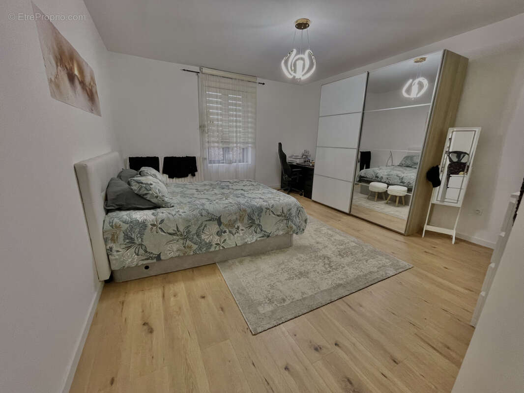 Appartement à NOISSEVILLE