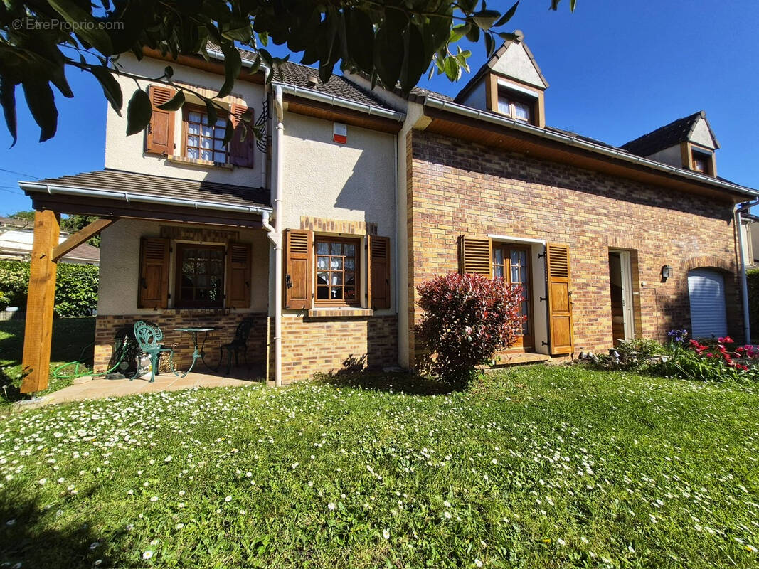 Maison à TAVERNY