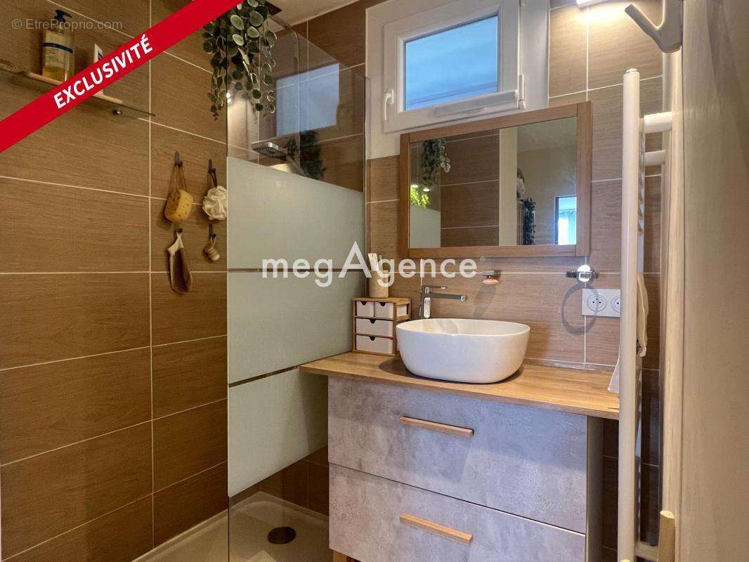 Appartement à ECHIROLLES