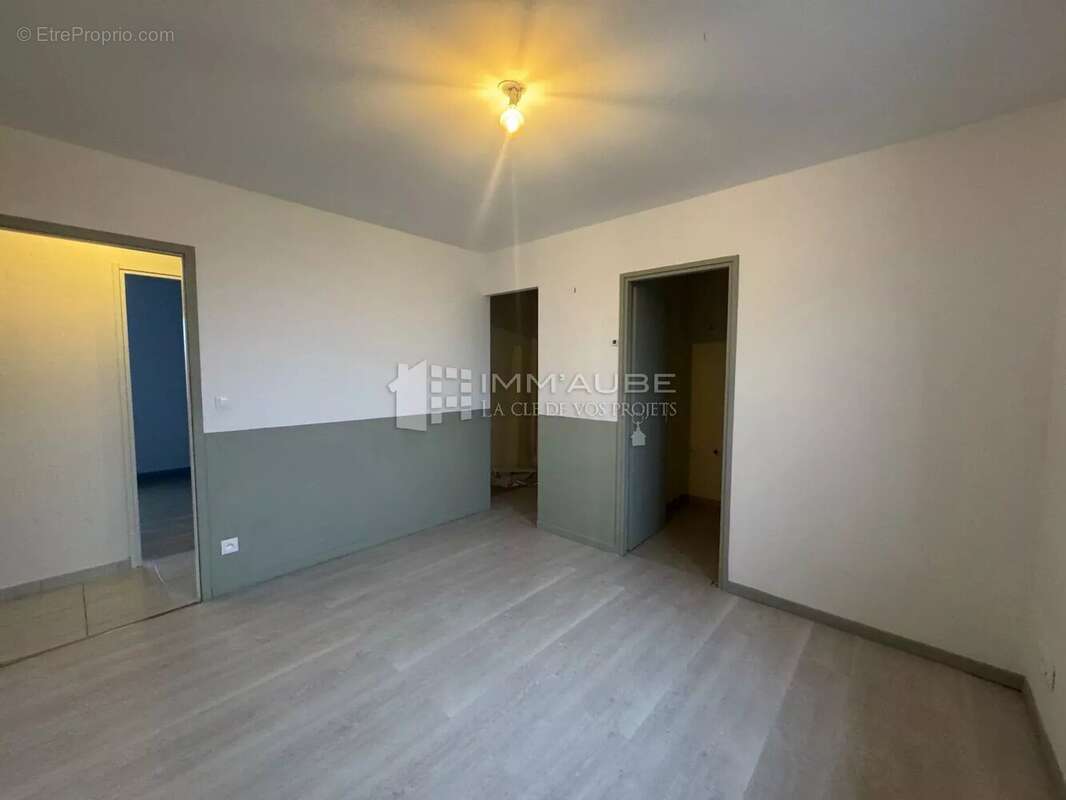 Maison à NOGENT-SUR-SEINE