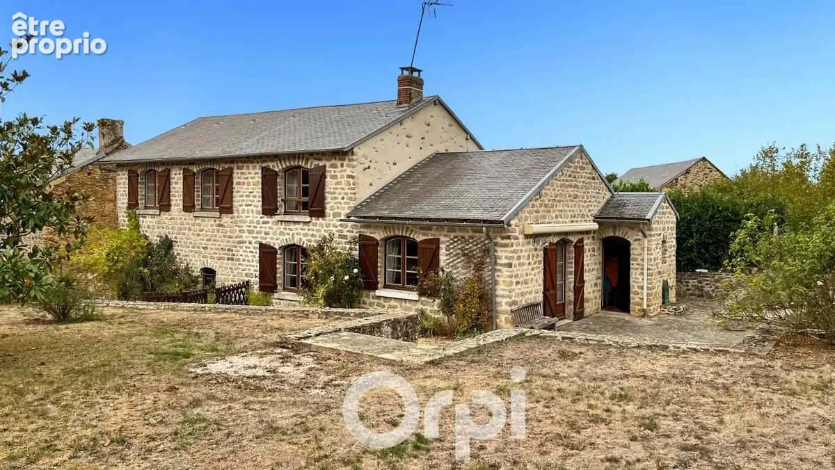 Maison à FOLLES