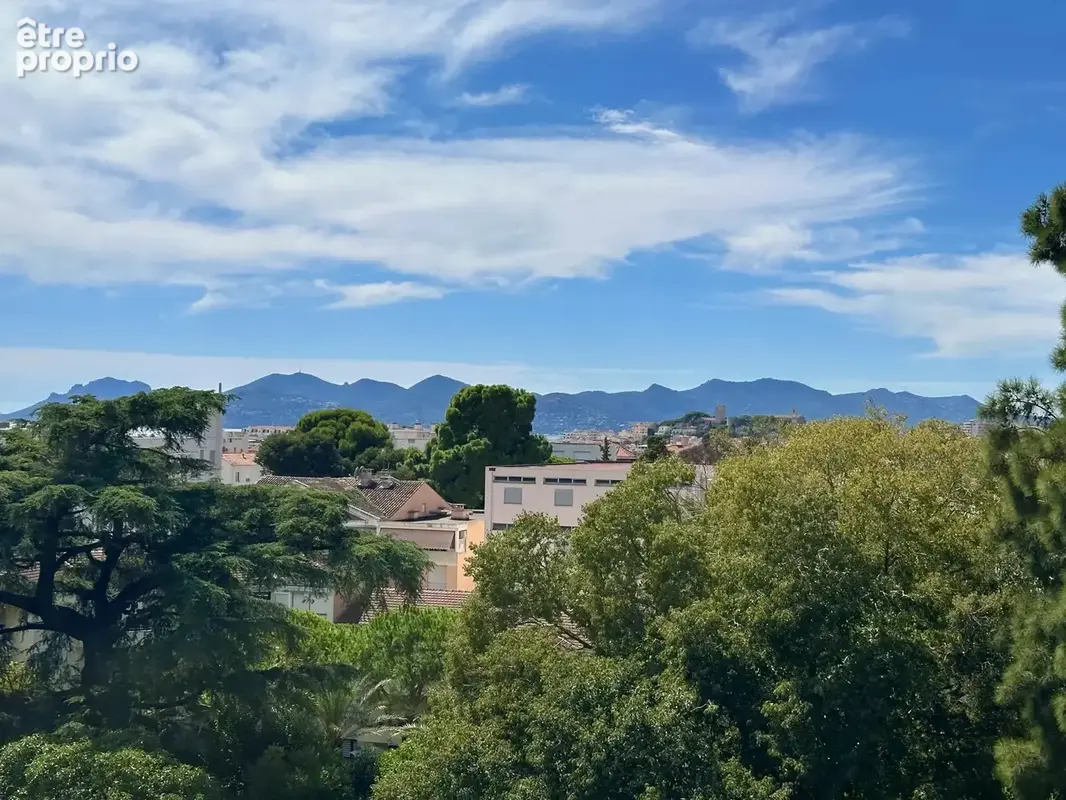 Appartement 3 pièces 105 m² · à Cannes · 105,1 m² · 728 000 €